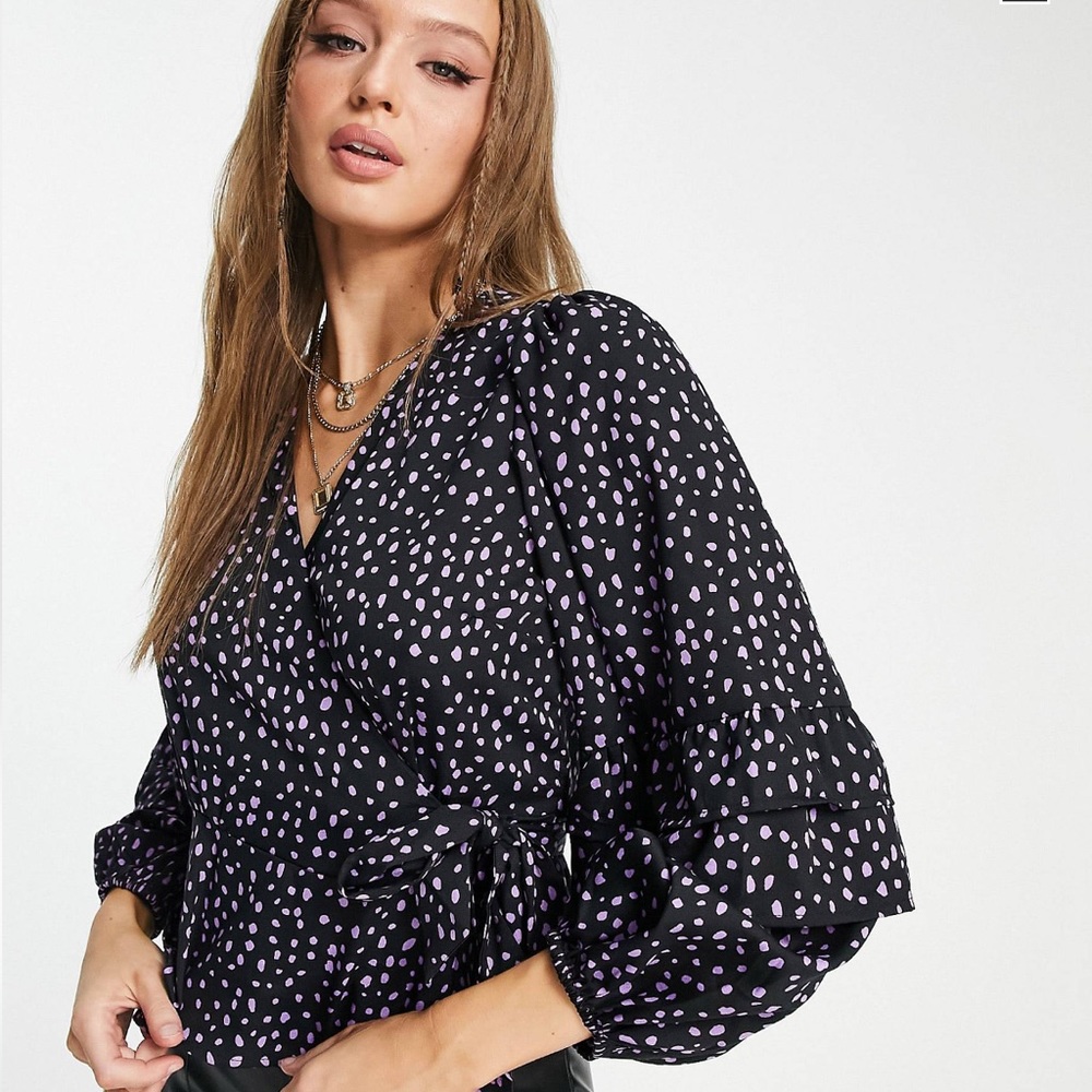 New Look floral wrap top